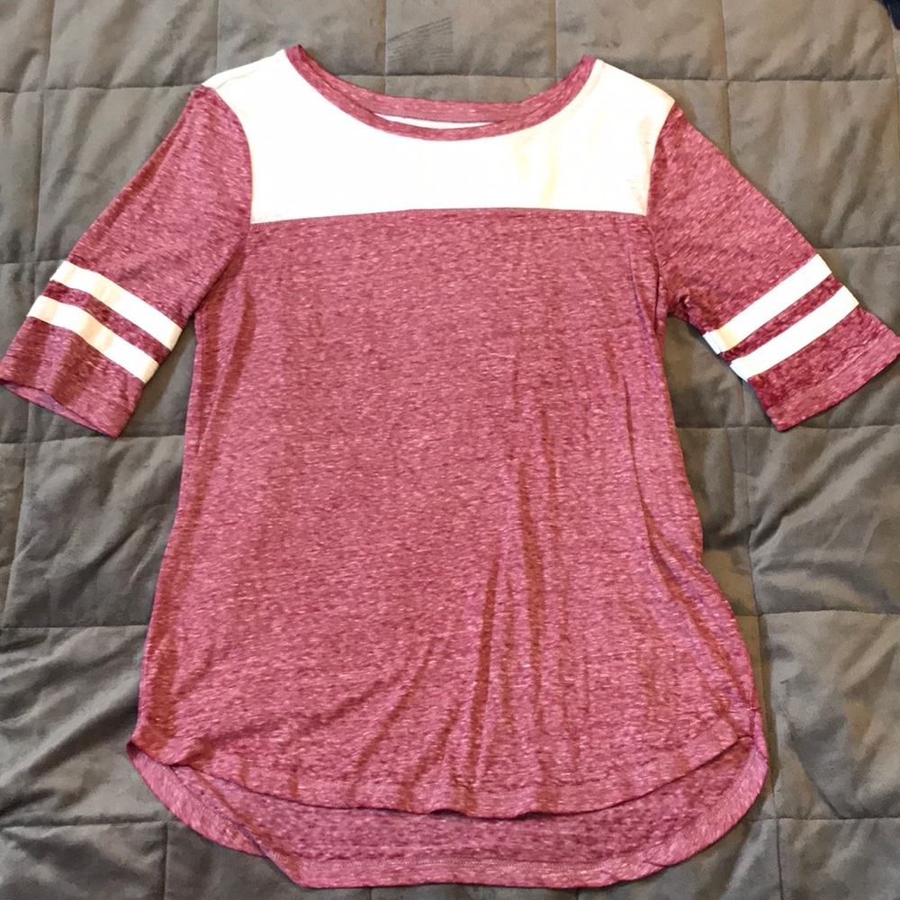 Maroon and white top